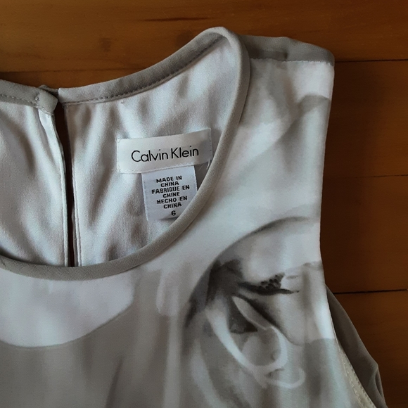 Calvin klein dress - 3 FOR 50$ - Picture 2 of 3
